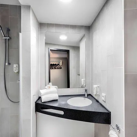 Ξενοδοχείο B&B Hotel Mittenwald 3*